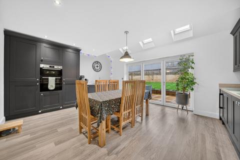 5 bedroom detached house for sale, Plover Field, Menston, Ilkley, West Yorkshire, LS29