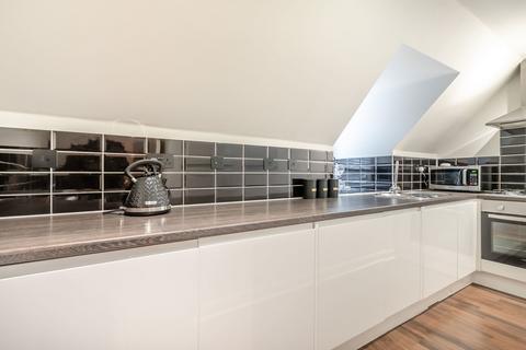 2 bedroom apartment for sale, Uxbridge Road,Mill End,Rickmansworth,WD3 8DS