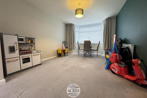 3 bedroom semi-detached house for sale, Gorse Farm Road, Great Barr, Birmingham