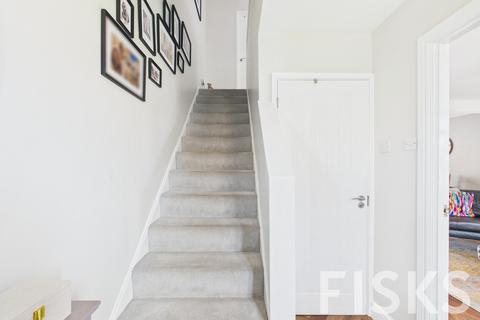 3 bedroom terraced house for sale, Danbury Down, Basildon, SS14