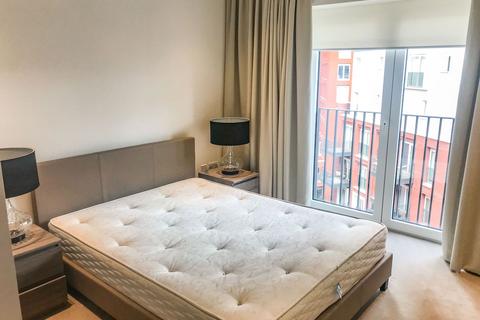 1 bedroom apartment to rent, Exchange Gardens, London, SW8