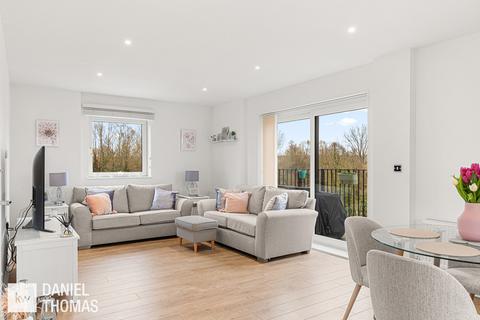 undefined, DANIEL THOMAS | Quayside Court, Hazlemere Marina, Waltham Abbey, EN9 1FJ