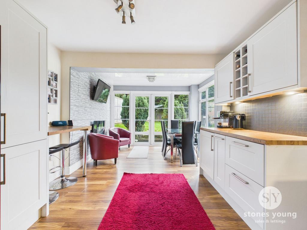 Kitchen / Diner
