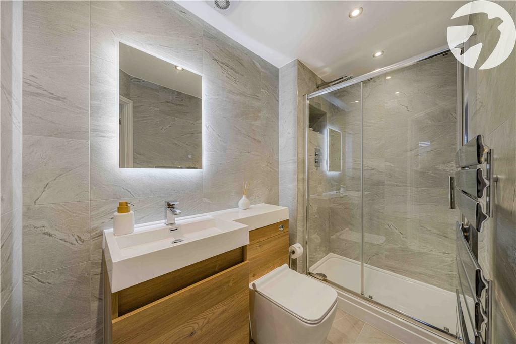 Ensuite