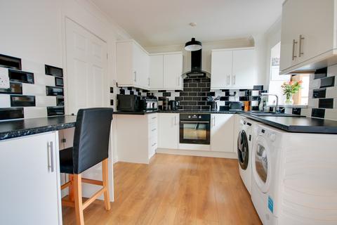 undefined, SHOLING! DRIVEWAY TO FRONT! EXTENDED!