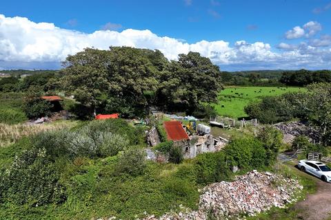 3 bedroom property with land for sale, Pengwern Common, Llethryd