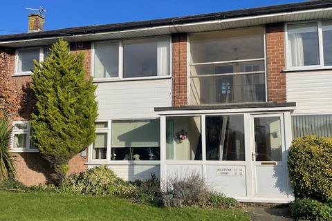2 bedroom maisonette for sale, Maxstoke Court, Coventry Road, Coleshill, West Midlands, B46