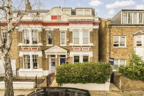 1 bedroom flat for sale, Birkbeck Grove, London W3