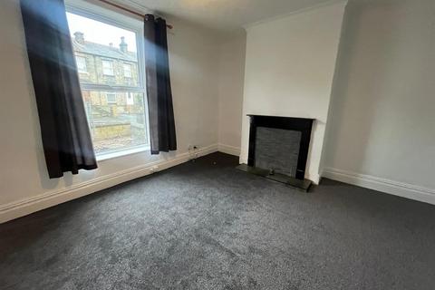 3 bedroom terraced house for sale, Beech Street, Huddersfield HD1