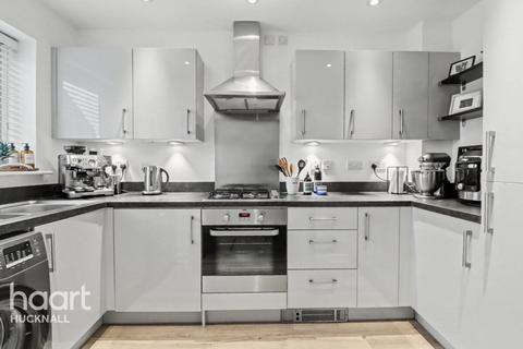2 bedroom semi-detached house for sale, Harker Close, Nottingham