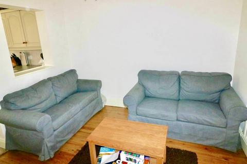 4 bedroom house share to rent, Lovell Road, Cambridge, CB4