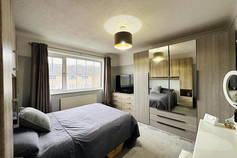 undefined, Field Avenue, Thorpe Willoughby, Selby