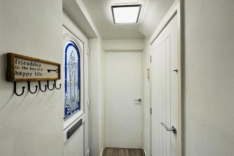 undefined, Field Avenue, Thorpe Willoughby, Selby