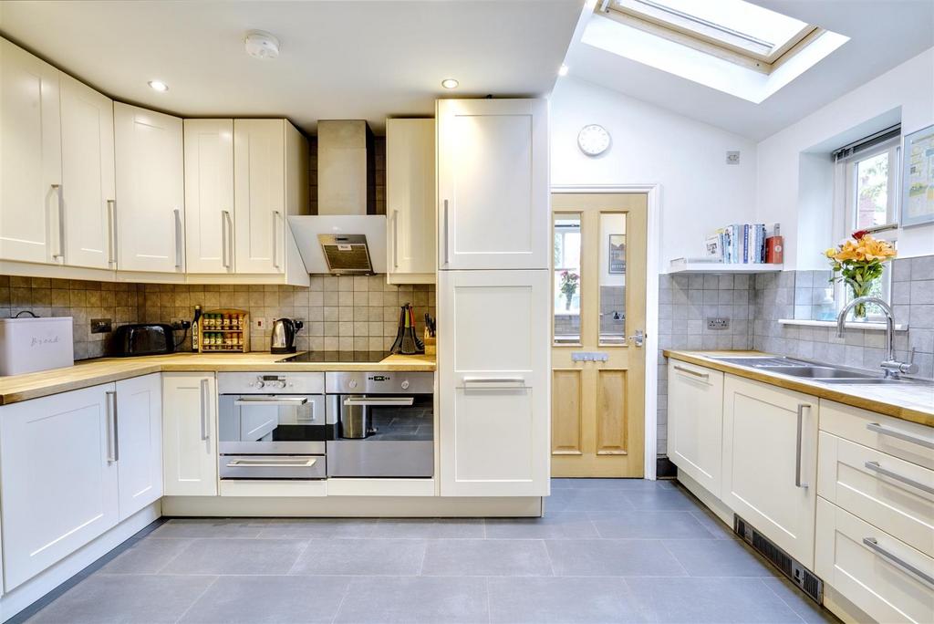 Kitchen 1 1.jpeg