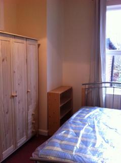 3 bedroom terraced house to rent, Lottie Road, Selly Oak, Birmingham