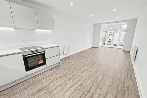 2 bedroom flat for sale, Southbourne