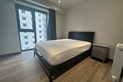 2 bedroom apartment to rent, WEMBLEY, MIDDLESEX