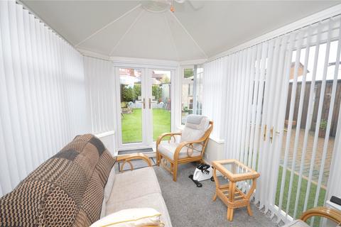 3 bedroom detached house for sale, Shelldrake Drive, Leeds, West Yorkshire