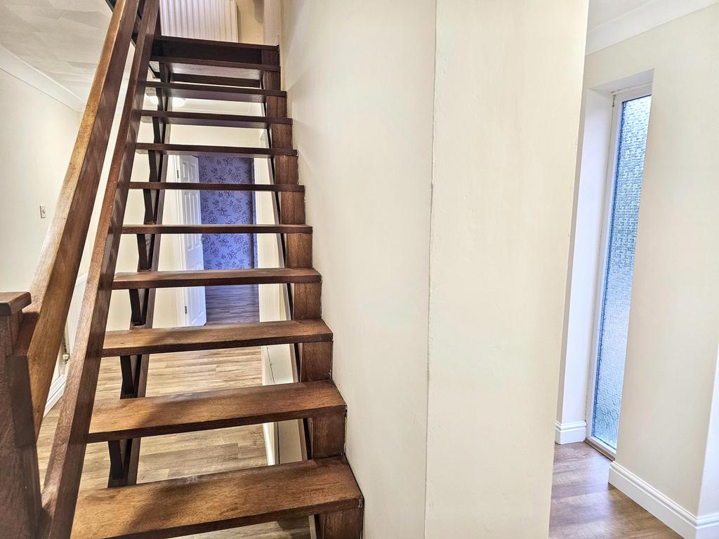 Stairs/Hallway