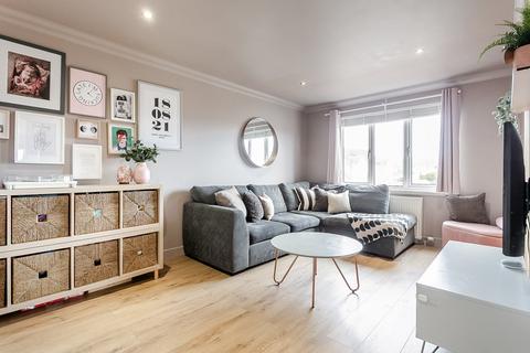 2 bedroom flat for sale, Ness Place, Tranent, EH33
