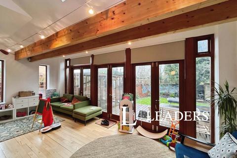 undefined, Pembroke Avenue, Hove, BN3