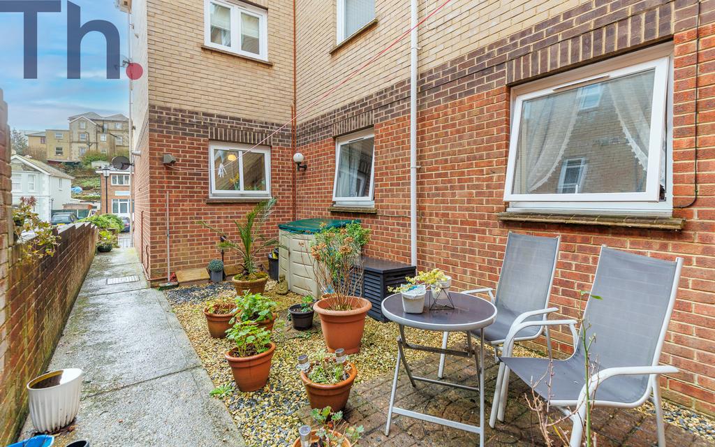 Private Rear Courtyard