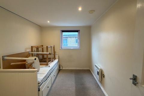 undefined, Flat 7 Magnum House, 164 London Road, Kingston upon Thames, Surrey, KT2 6QW