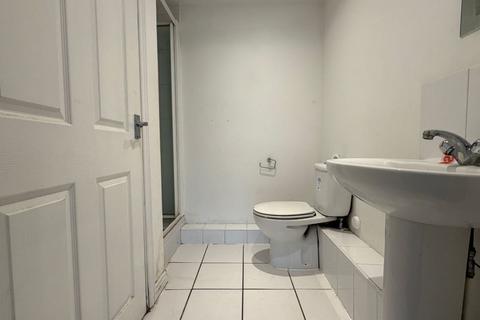 undefined, Flat 7 Magnum House, 164 London Road, Kingston upon Thames, Surrey, KT2 6QW
