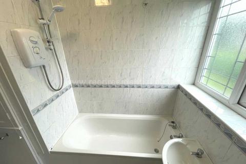 undefined, 201 Gibbins Rd B29