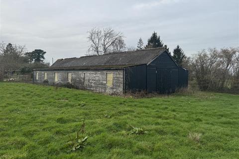 Property to rent - Grove Road, Selling, Faversham