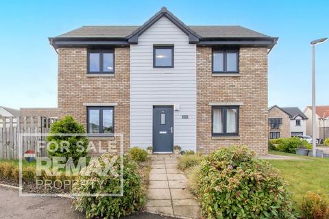 3 bedroom detached house for sale, Seven Wells Crescent, Livingston EH53