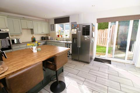 4 bedroom detached house for sale, Weymont Close, Bridgwater TA7