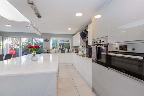 3 bedroom bungalow for sale, Grafton Close, Maidenhead SL6