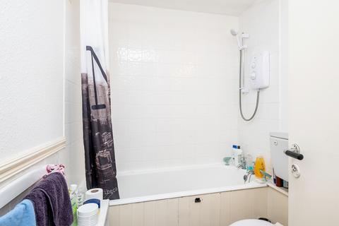 2 bedroom flat for sale, Balgownie Court, Aberdeen AB24