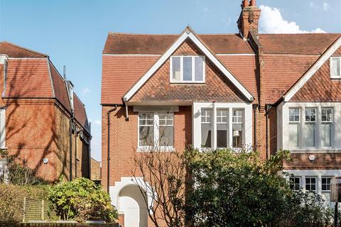 2 bedroom flat for sale, Harvist Road, London NW6