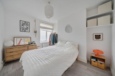 undefined, Beechfield Road, London