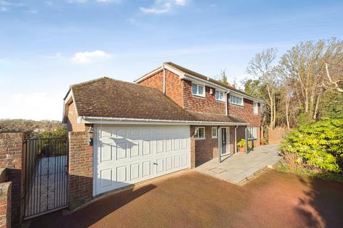5 bedroom detached house for sale, Blackhouse Hill, Hythe