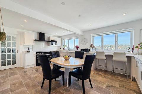 5 bedroom detached house for sale, Blackhouse Hill, Hythe