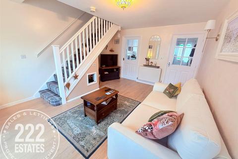 2 bedroom semi-detached house for sale, Glossop Close, Warrington