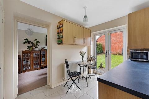 3 bedroom detached house for sale, Beavers Brook Close, Leamington Spa