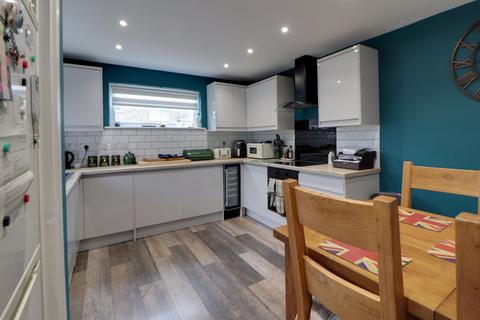 3 bedroom end of terrace house for sale, Lonsdale Road, Stevenage SG1
