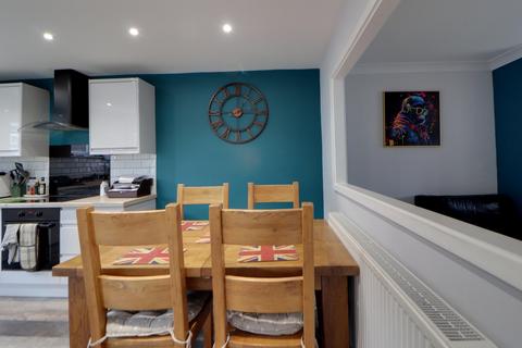 3 bedroom end of terrace house for sale, Lonsdale Road, Stevenage SG1