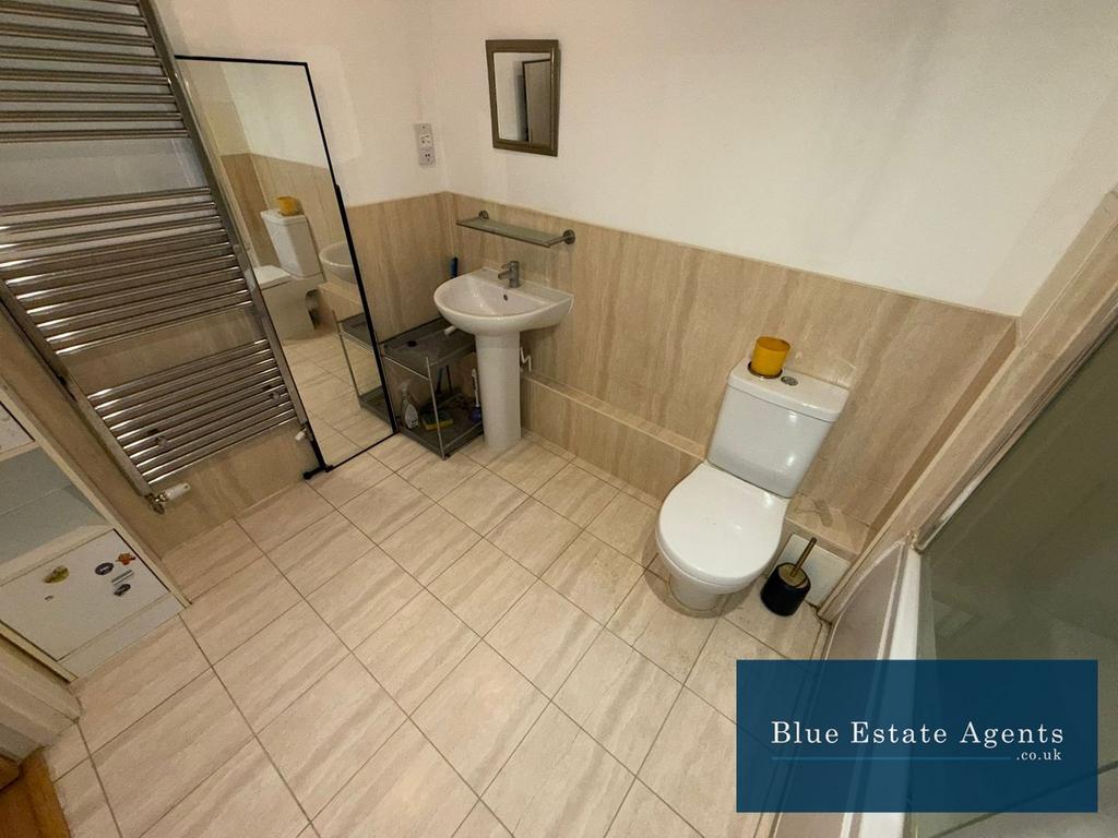 Bathroom Suite