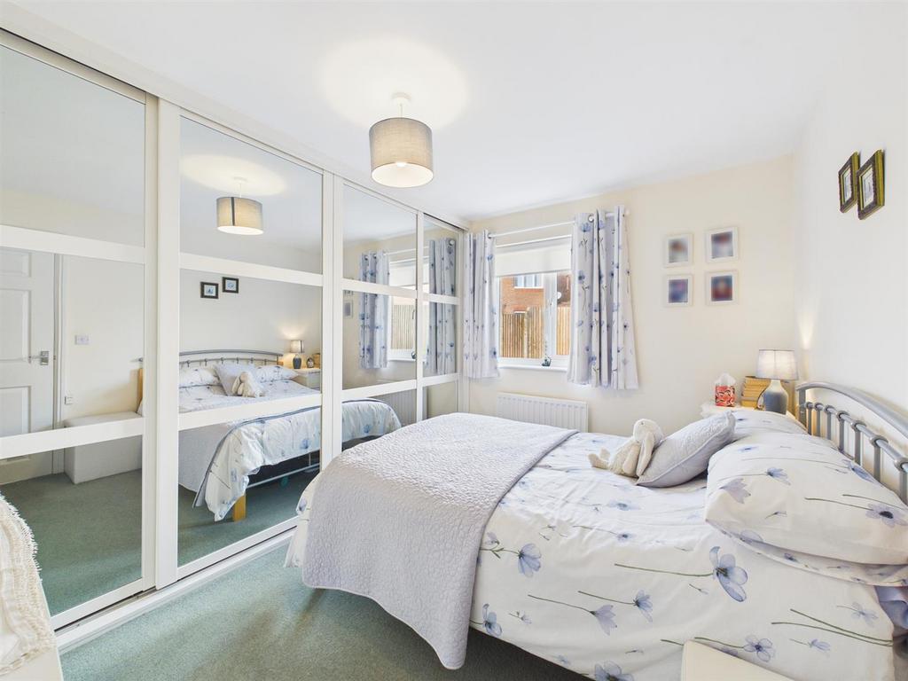 Bedroom: