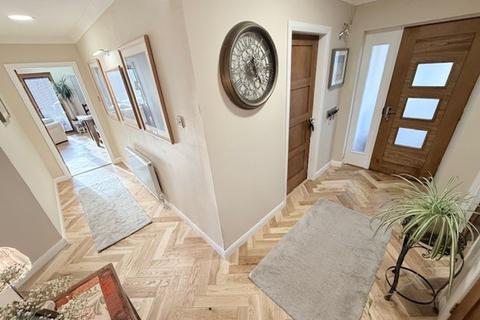 4 bedroom detached bungalow for sale, Craigrothie, Cupar, KY15