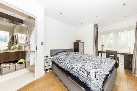 2 bedroom flat to rent, Longfield Avenue, London W5