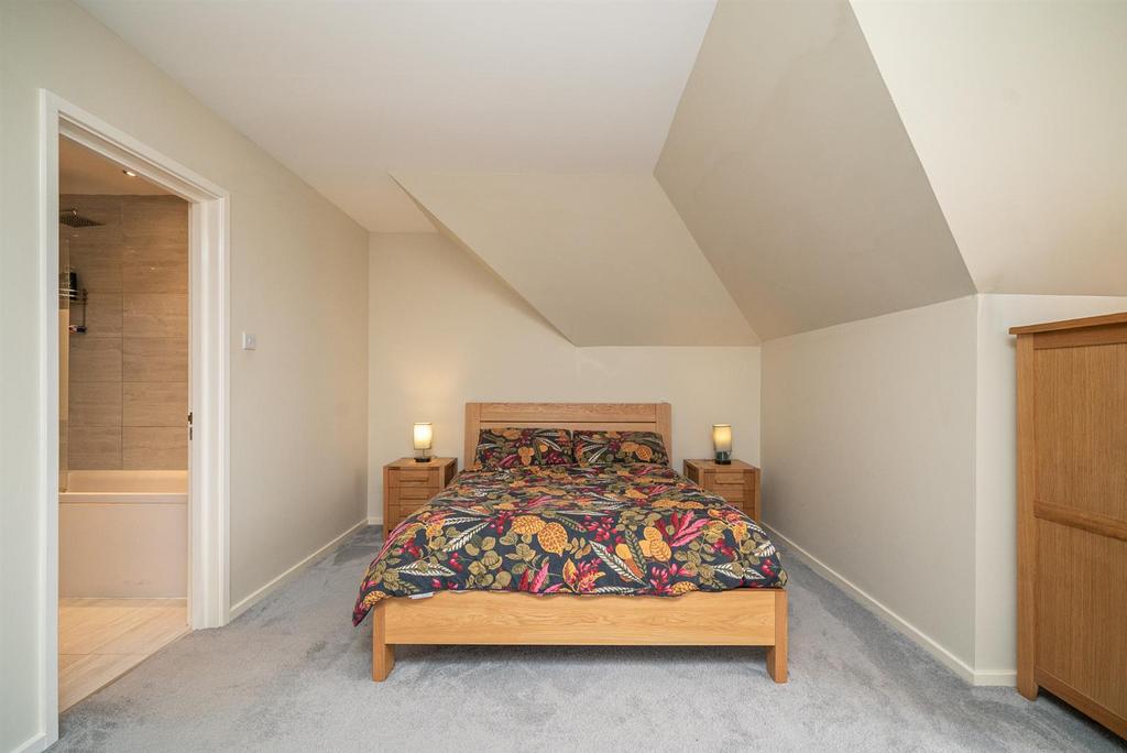 36-Worcester-Court-05906.jpg