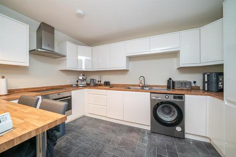 1 bedroom flat for sale, Park View Close, St. Albans