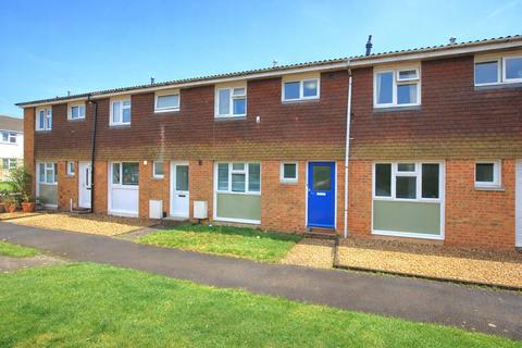 4 bedroom terraced house to rent, Clover Road, Guildford, Surrey, GU2