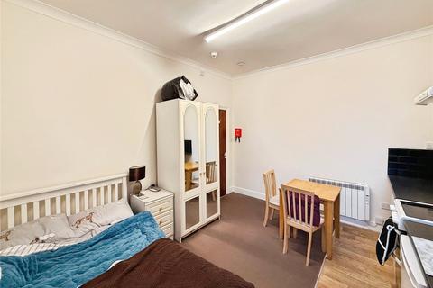 undefined, Colwyn Road, Northampton, Northamptonshire, NN1